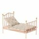 Petit Lit Vintage avec Parure pour Souris - Rose