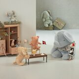 Souris Maman Gouvernante Appr&ecirc;t&eacute;e